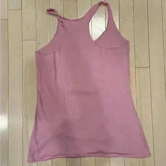 Light pink soul cycle tank size small - Picture 3 of 4